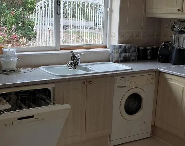 Vakantiehuis Oasis Parque 98 *